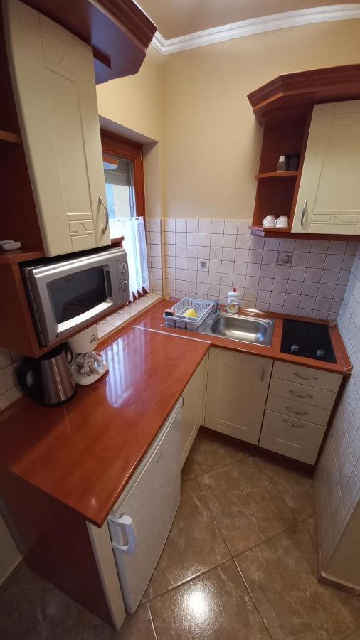 Nefelejcs Fagyizo Es Apartmanhaz Kistolmacs Экстерьер фото